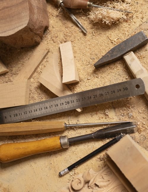 artisan-doing-woodcutting (2)